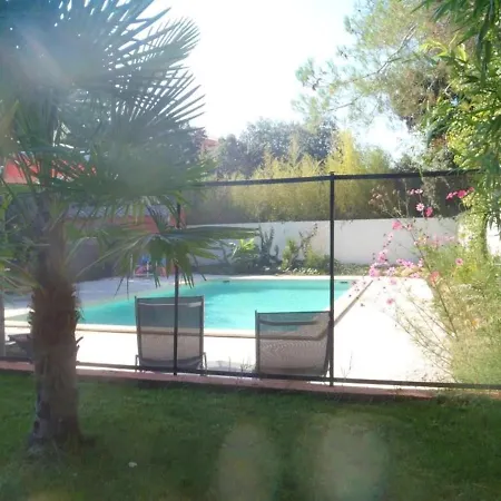 Chemin De La Pierre Bleue Villa